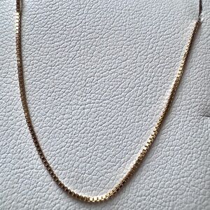 14K Italian Gold Box Chain Necklace 16 Inches